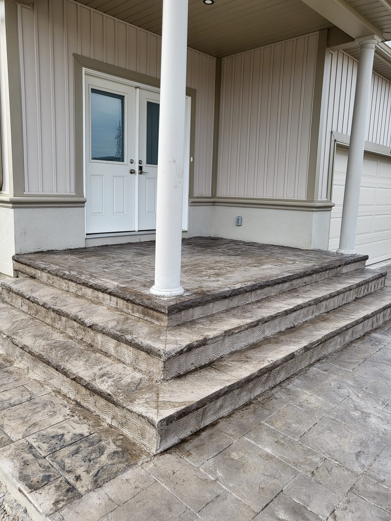 stamped-concrete-pattern-hamilton-burlington-ontario-freeze-thaw